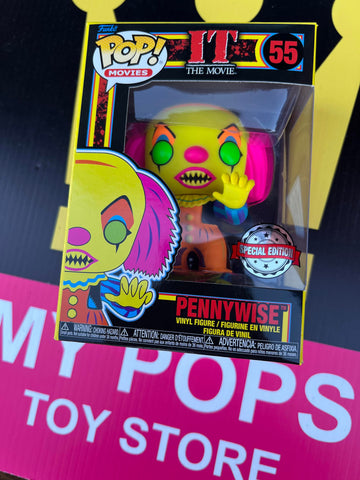 FUNKO POP! IT THE MOVIE PENNYWISE BLACKLIGHT [SPECIAL EDITION] #55